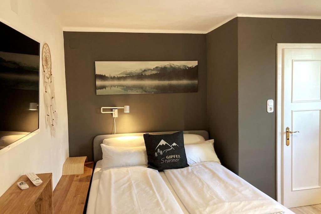 Ferienwohnung: Your home on the hill - Velden am Wörthersee Exterior foto